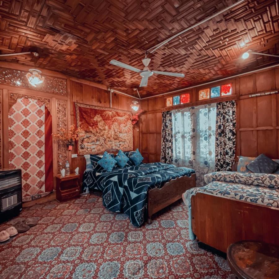 Lake Palace Group Of House Boats Srinagar  Luaran gambar
