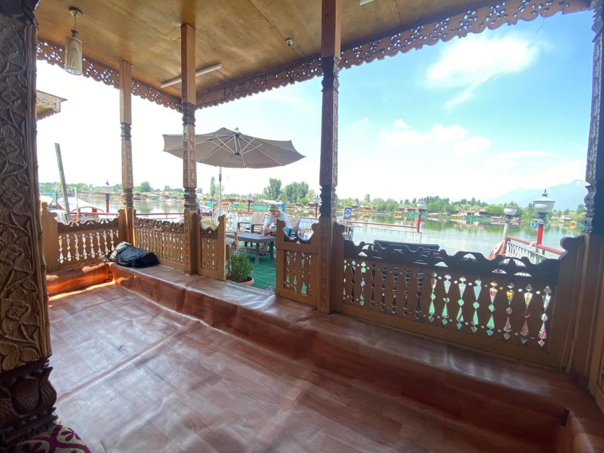 Lake Palace Group Of House Boats Srinagar  Luaran gambar