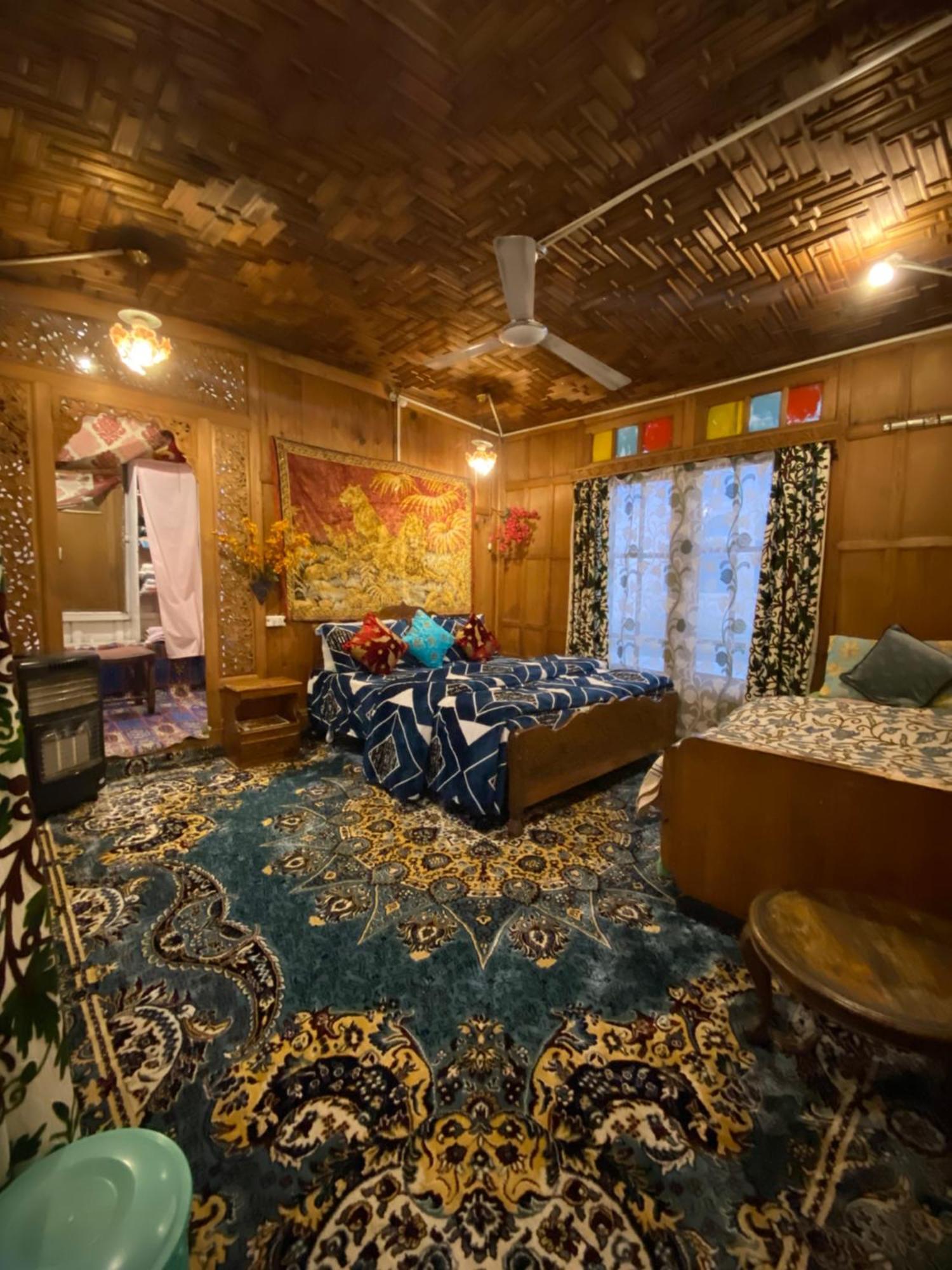Lake Palace Group Of House Boats Srinagar  Luaran gambar